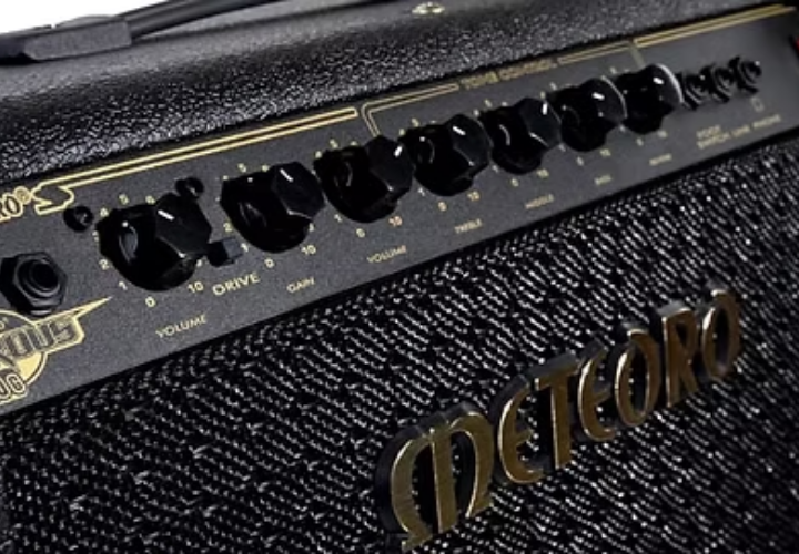 Pré-Amplificador Valvulado e Controles