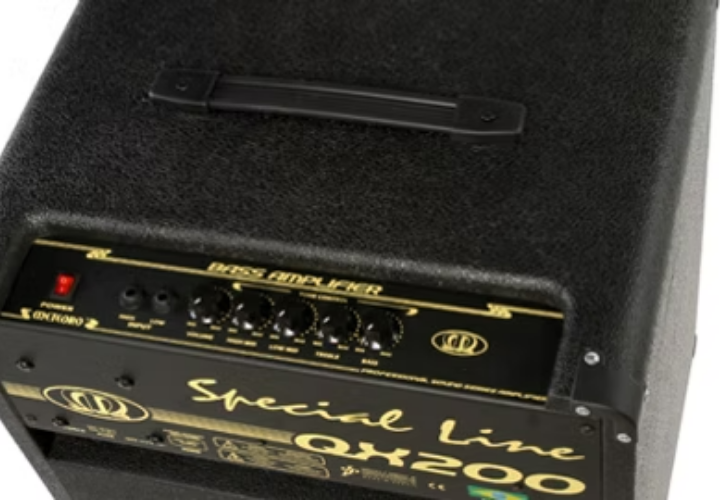 Saídas de Linha e para Caixa Externa