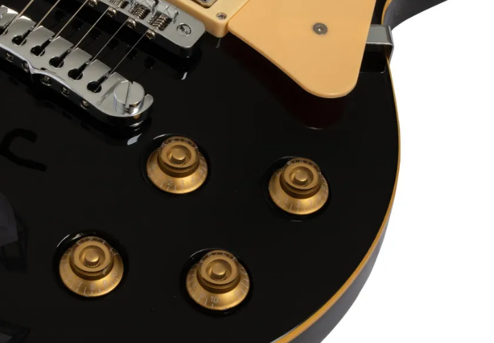 Topo Carved Aged Black