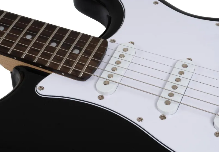 Corpo Basswood Black