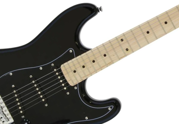 Corpo Basswood Black