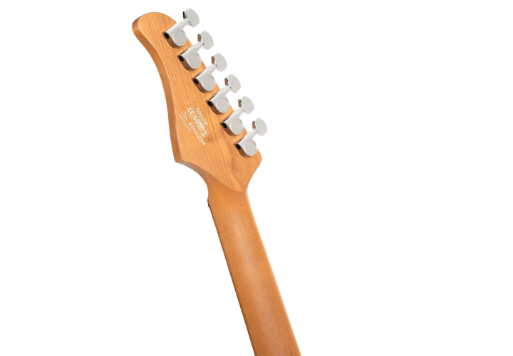 Braço Roasted Maple e Ponte 6-Point Tremolo