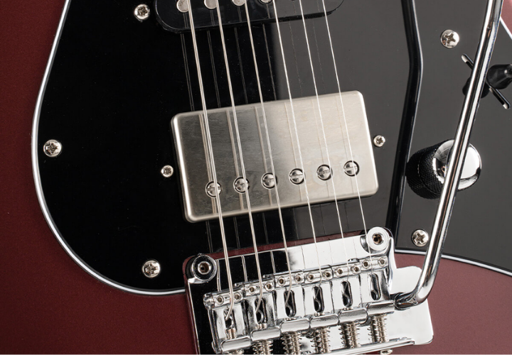 Corpo Double Cutaway