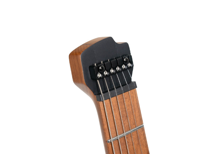 Braço Roasted Maple Headless e Ponte Tremolo Custom