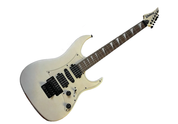 Corpo Poplar com Flamed Maple Top