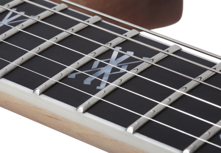 Tampo Quilted Maple Veneer RedRum Vortex