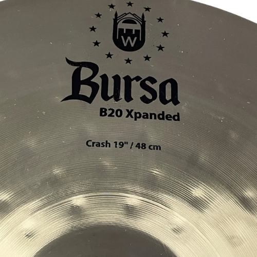 Detalhe Martelamento e Lathing