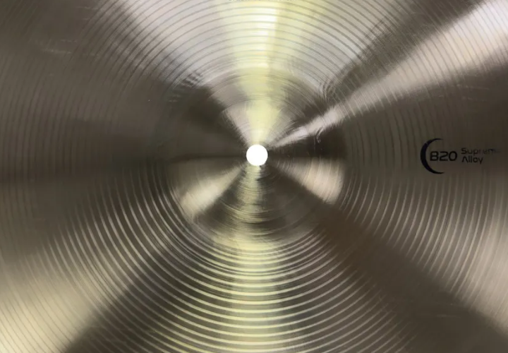 Detalhe do Acabamento e Aro