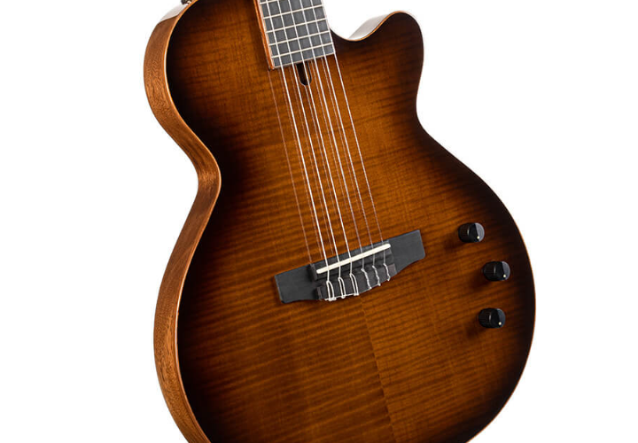 Tampo Spruce Sólido Flamed Maple Tobacco Sunburst Gloss