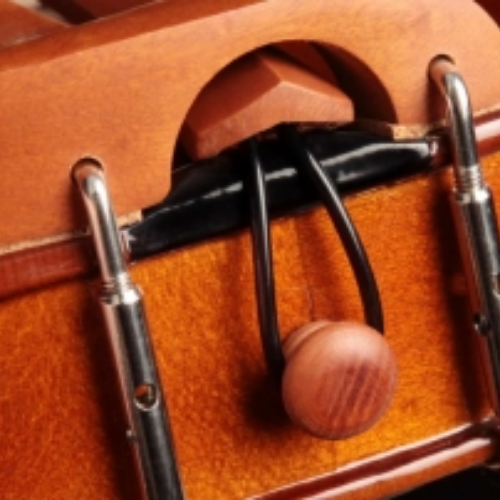 Corpo Maple e Verniz Brilhante